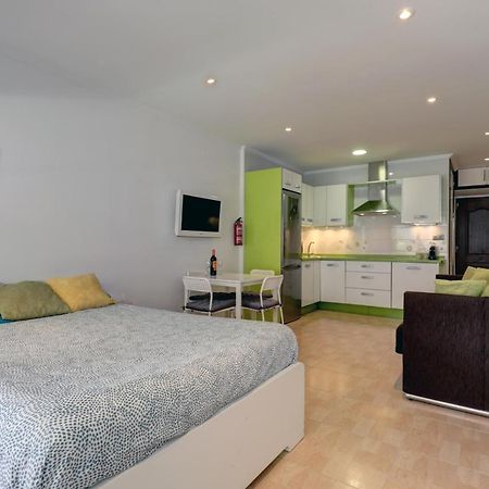 토레몰리노스 071 - Beachside Studio Perfect For A Family Getaway 아파트 외부 사진