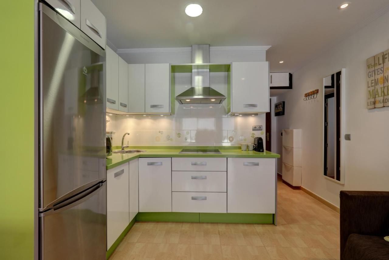 토레몰리노스 071 - Beachside Studio Perfect For A Family Getaway 아파트 외부 사진